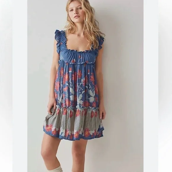 FREE PEOPLE Bali Wild Daisy Slip /
Stellar Combo size Medium - Picture 13 of 14